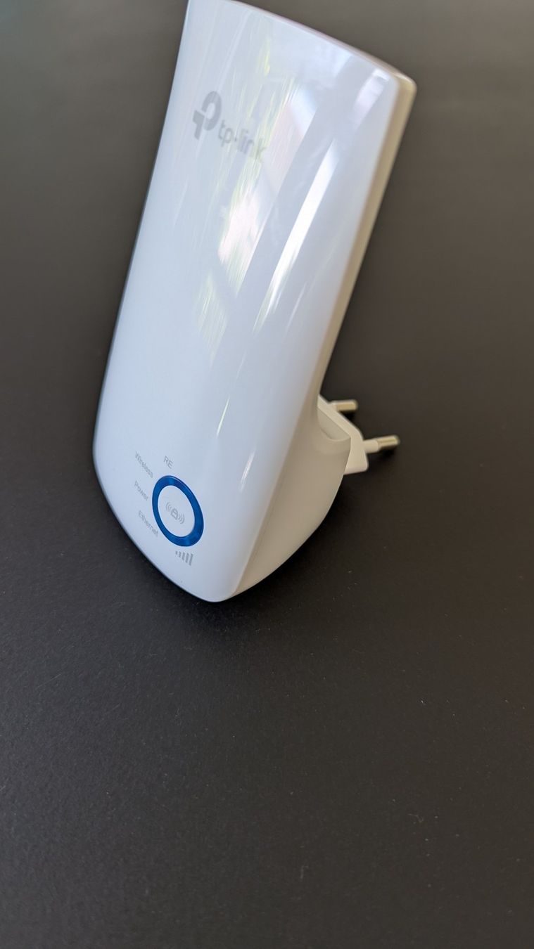 TP-Link WiFi: Wi-Fi Range Extender 300Mbps – Usato da Dietlikon venduto da Mankai