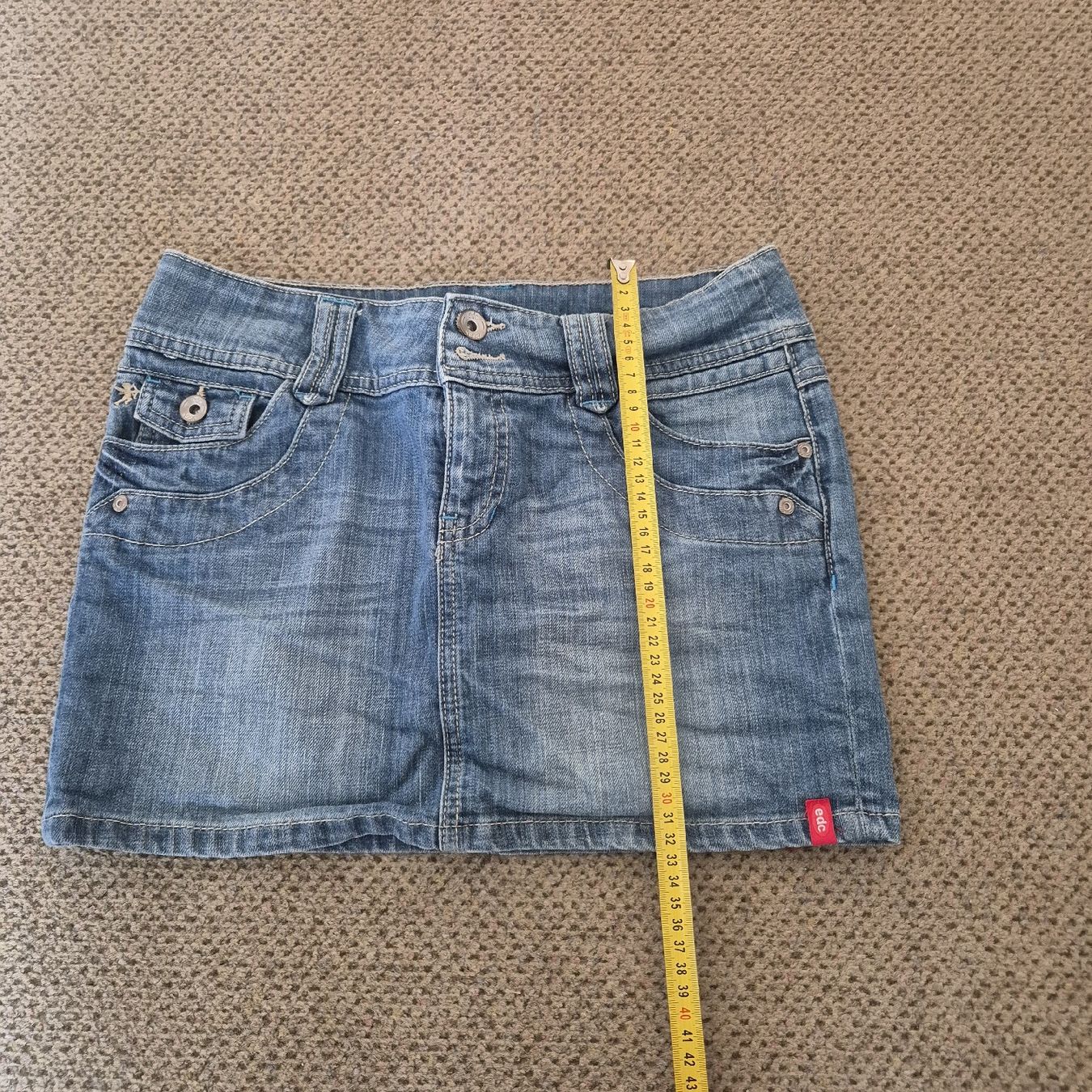 Röcke: Jeansrock Esprit Grösse 34, Abercrombie Gr.24 – Gebraucht aus Münchenstein von yes_l59n 1