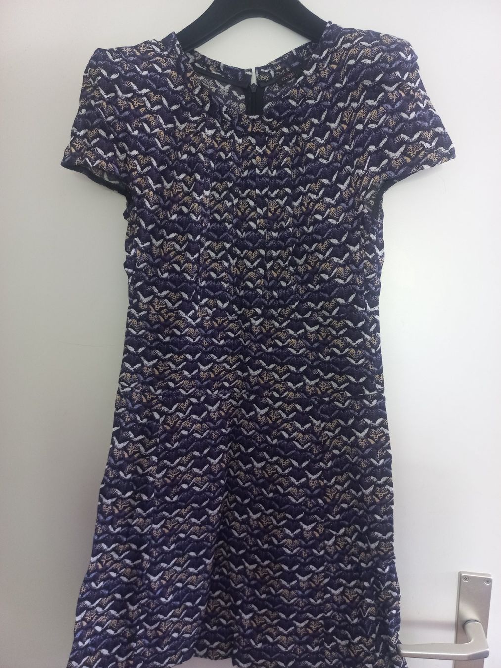 Maje Robes: Maje robe – D'occasion à genève par saugydiana