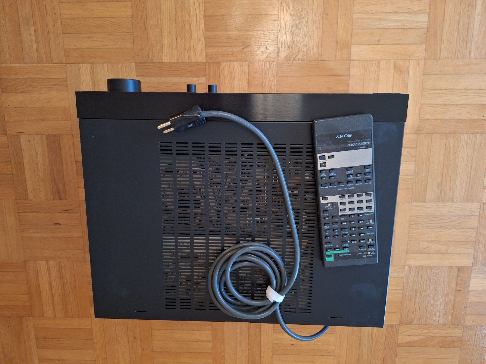Sony Amplificatori: Sony Vorverstärker TA-E1000ESD – Usato da Winterthur venduto da stianino 2