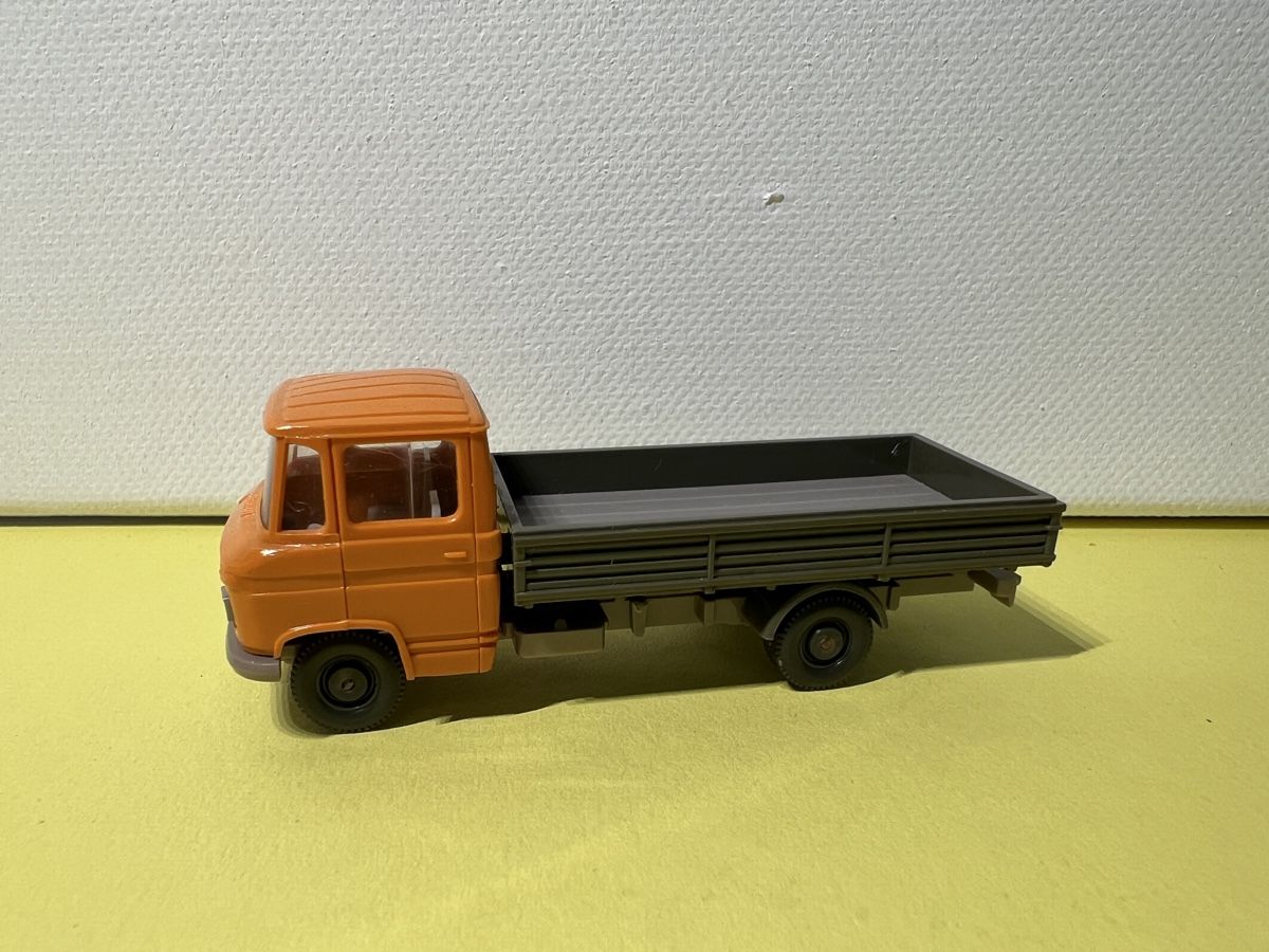 Wiking Modellini d'auto: Wiking MB L 408 Pritsche 1/87 – Nuovo (secondo la descrizione) da Weinfelden venduto da Kammerflimmern 2