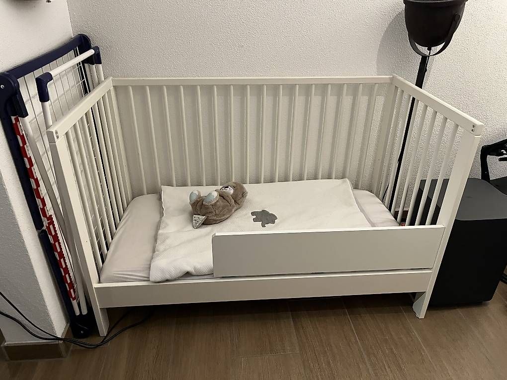 Ikea Betten: Kinderbett Babybett Ikea mit Matratze – Gebraucht aus Sirnach von almostriderlf