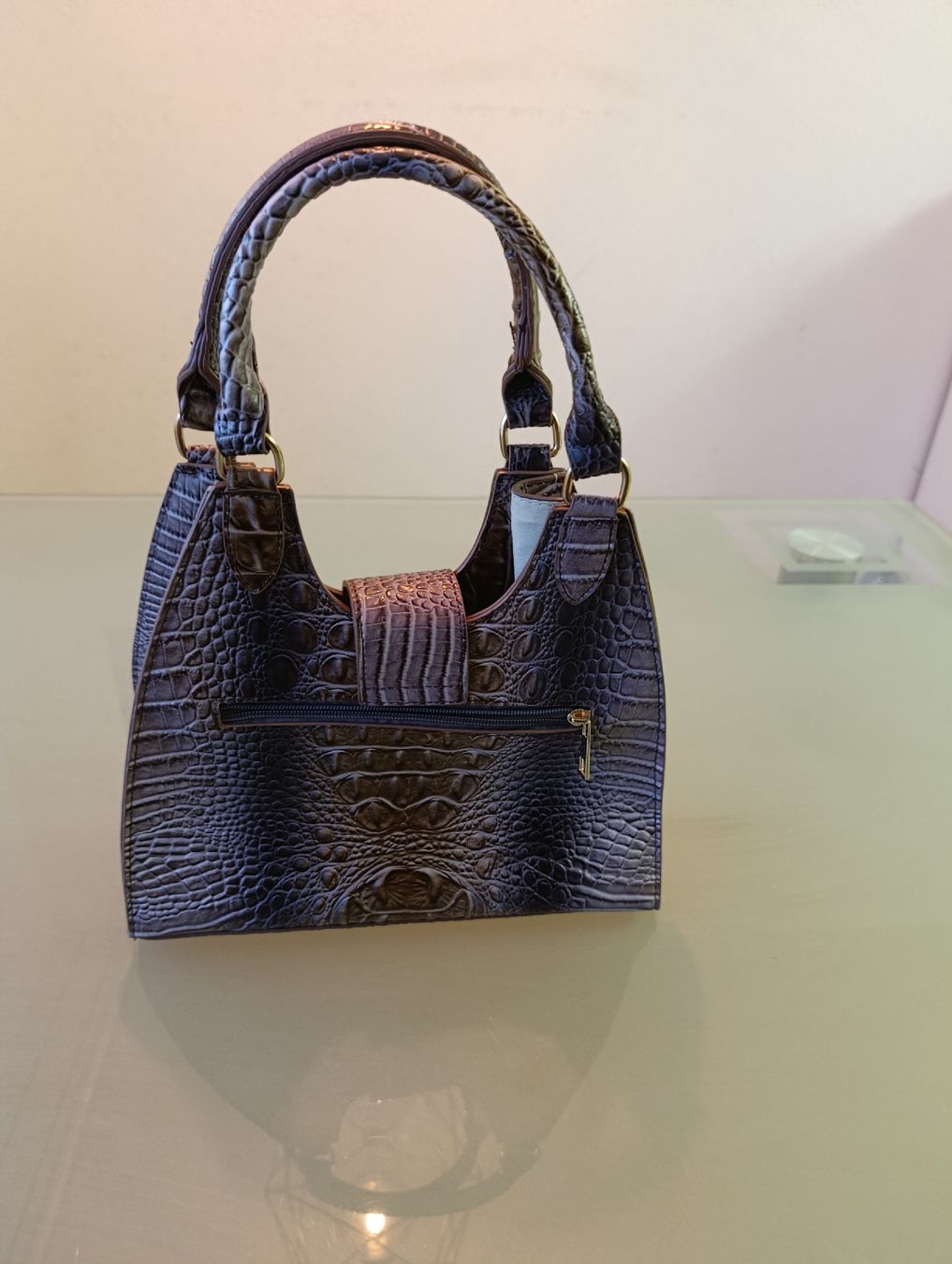 Borse da donna: Crocodile Vegan Leather Grau Damentasche Neu – Nuovo (secondo la descrizione) da Trimbach venduto da lysy507777 1
