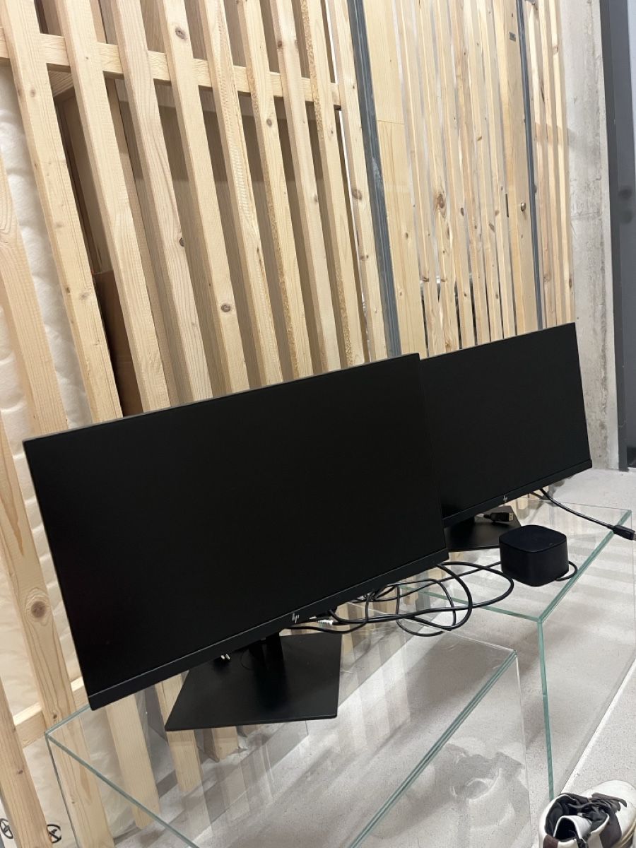 Ecrans: HP Monitore inkl. Dockingstation – D'occasion à Zürich par son_y65d