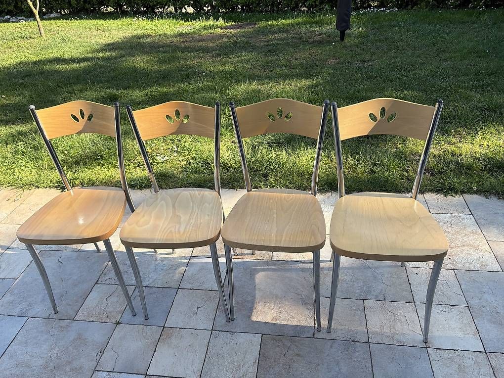 Sedie: Sedia in legno  – Usato da Cadempino venduto da rin_j5yh