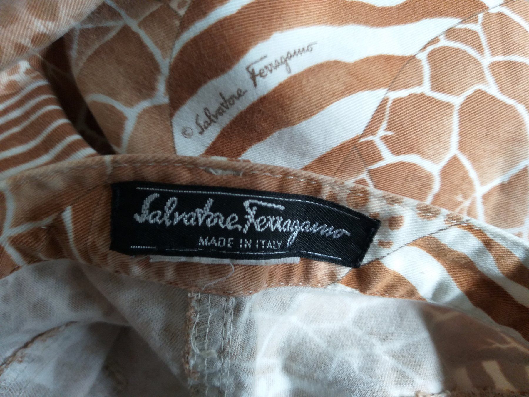 Salvatore Ferragamo Jeans: SALVATORE FERRAGAMO Jeans taille / Grosse M – Gebraucht aus Cossonay-ville von Super-Price-Quality 9