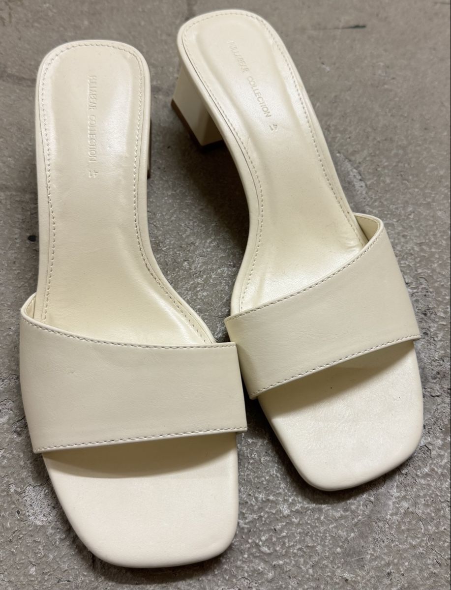 Pull&Bear Damenschuhe: cream heeled mules – Neu (gemäss Beschreibung) aus Zürich von sar_bv7l