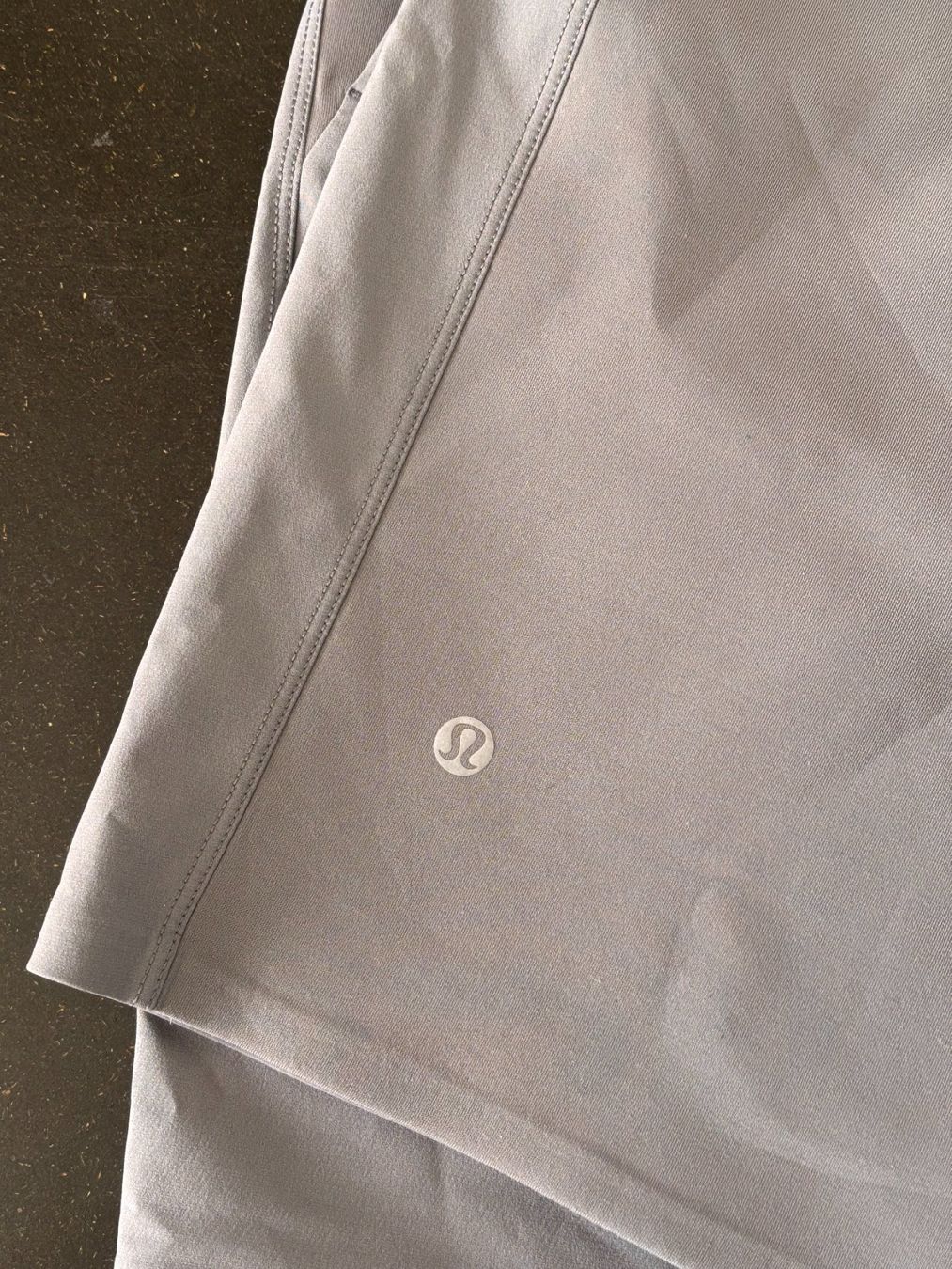 Lululemon Pantaloni: Lululemon 'T.H.E. Short' (M) – Usato da Bern venduto da lolapennt 5