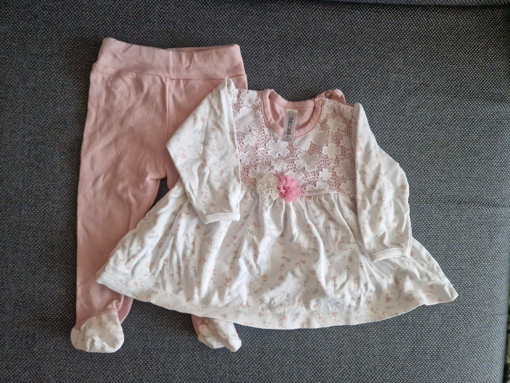 Lotti & Set di vestiti: Baby Kleider-Set Gr 62 – Usato da Dübendorf venduto da Barbarita88