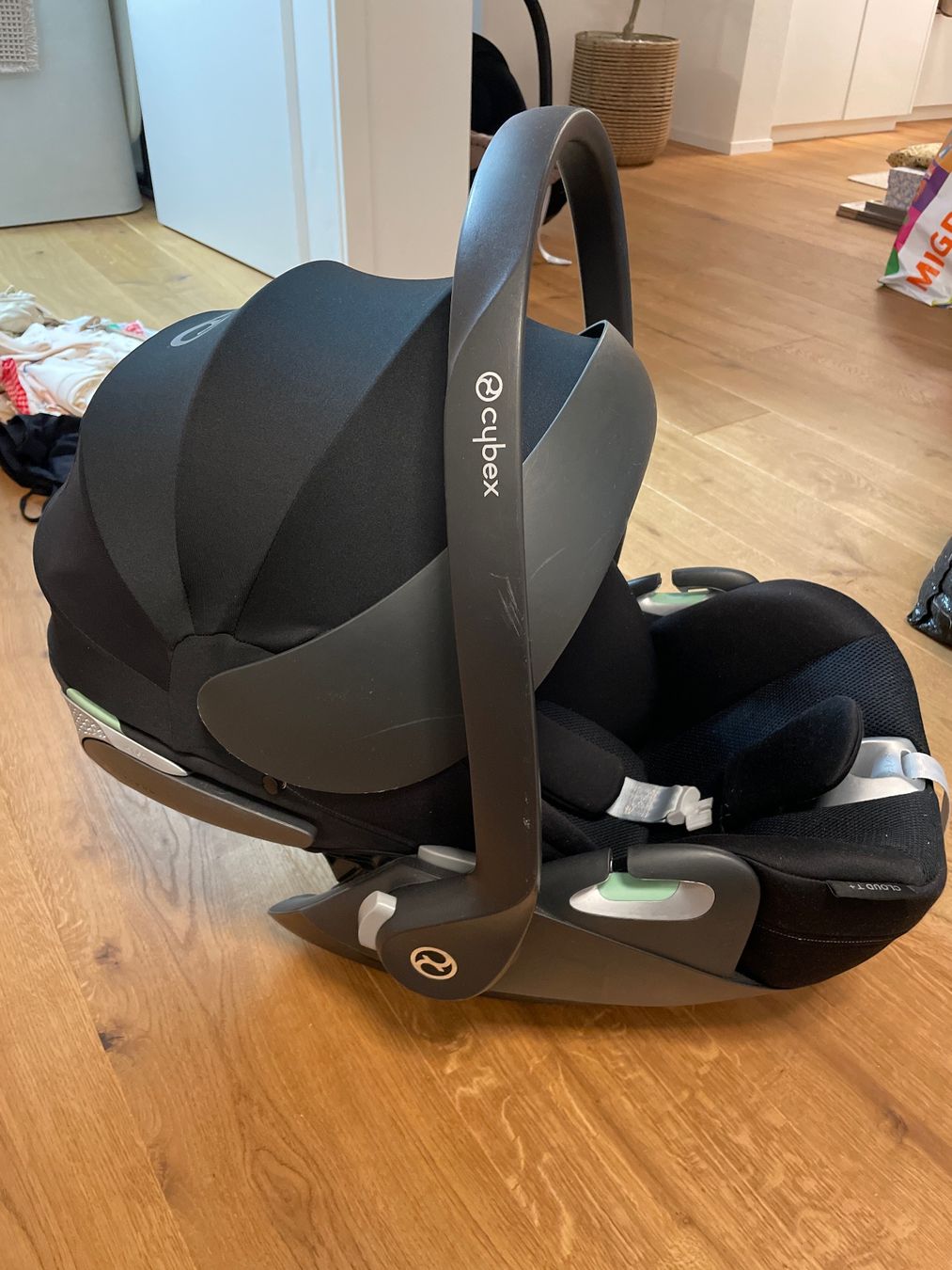 Cybex Auto-Kindersitze: Cybex Cloud T – Gebraucht aus Herisau von Simona_Bischof 3