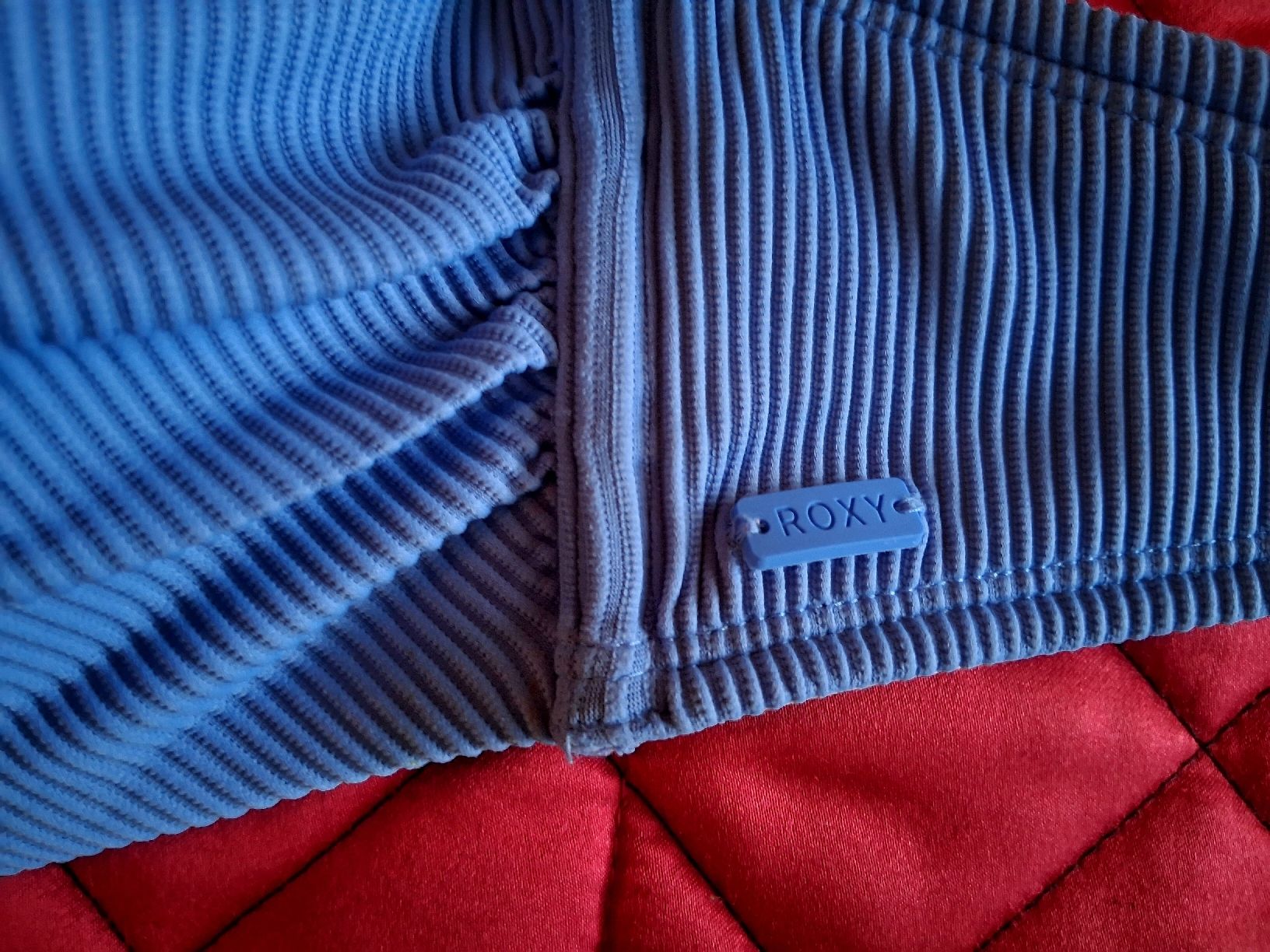 Roxy Costumi da bagno & Bikini: Roxy Damen Bikini Top, Grösse L, Blau – Nuovo (secondo la descrizione) da Tamins venduto da LisaMorpurgo 2