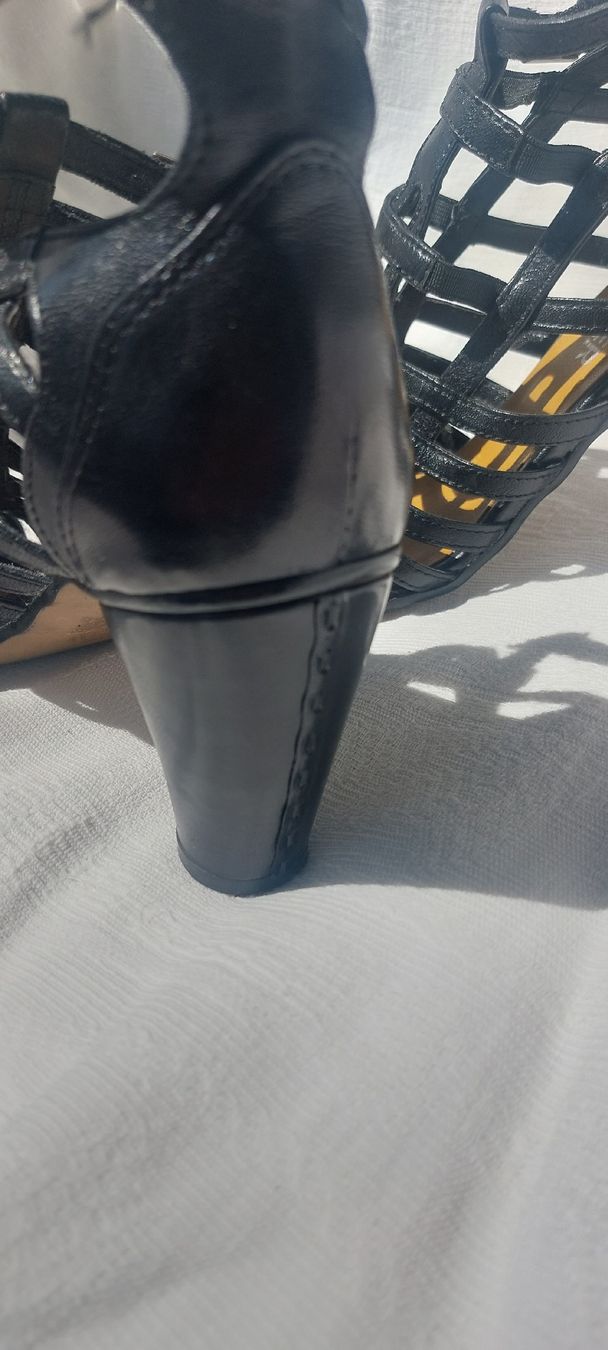 Walder Chaussures femmes: Walder Leder Sandalen – D'occasion à Zürich par wilden 1