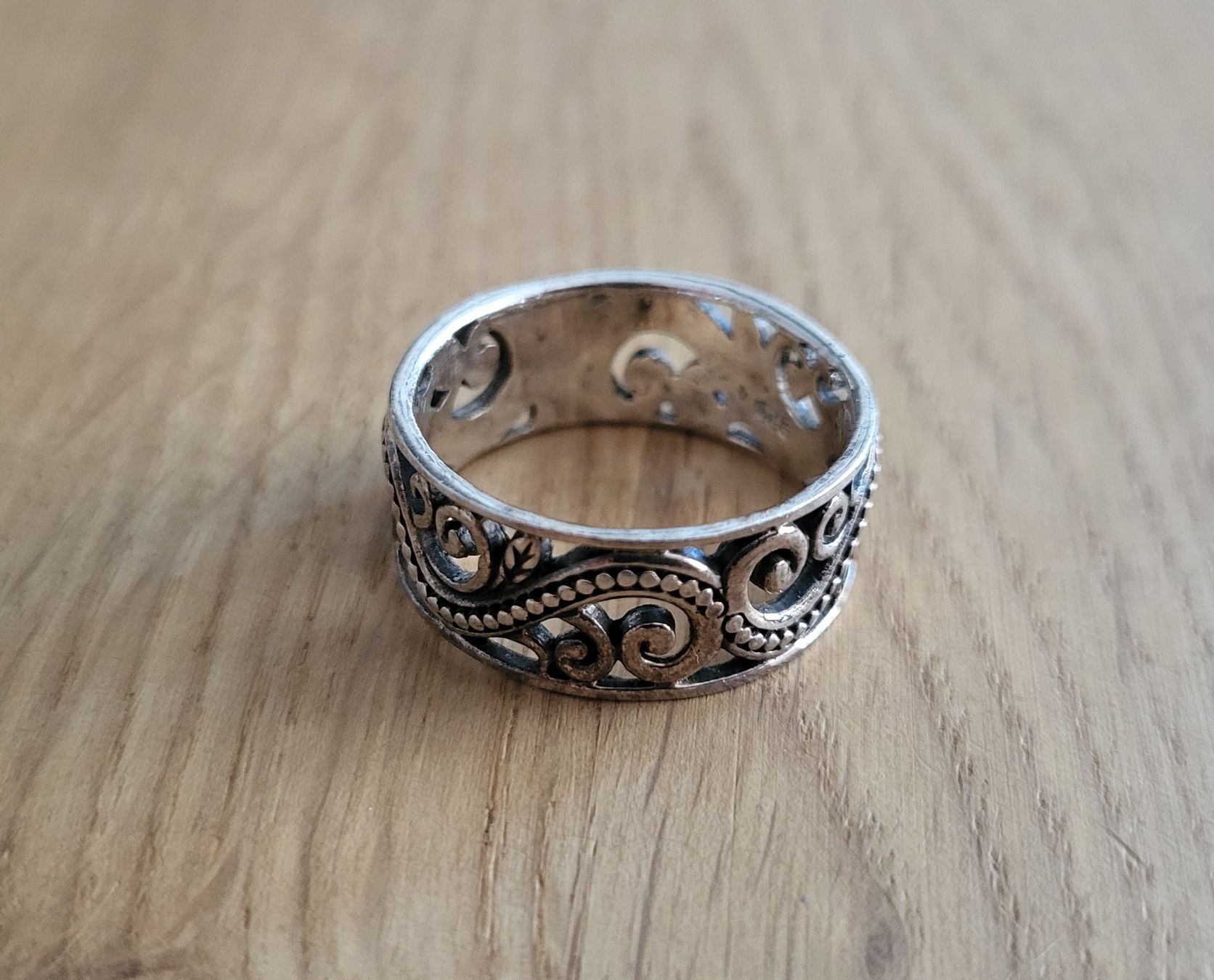 Anelli: Silberring, 925 Silber, schönes Design, neuwertig – Nuovo (secondo la descrizione) da Brugg AG venduto da Leona90 1