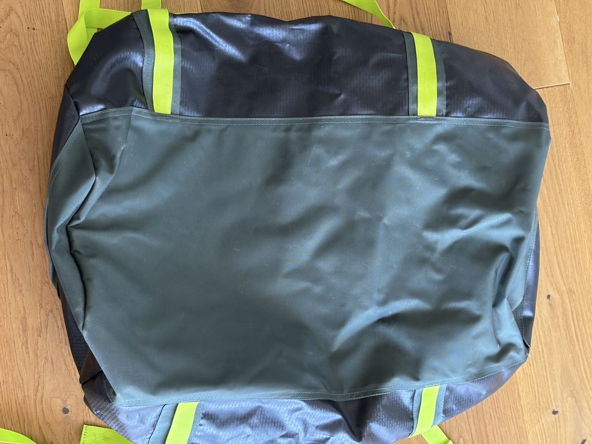 North Face Borse: North Face Duffel Bag Base Camp Grösse L – Usato da Hildisrieden venduto da chr_nj2h 1