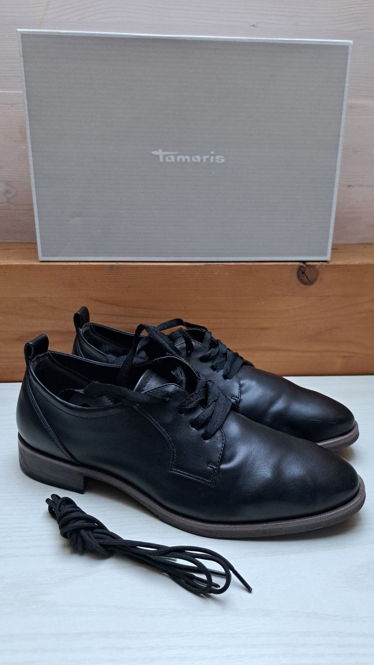 Tamaris Scarpe da uomo: Tamaris Brogue Schuh – Usato da Reutigen venduto da IrisFashion
