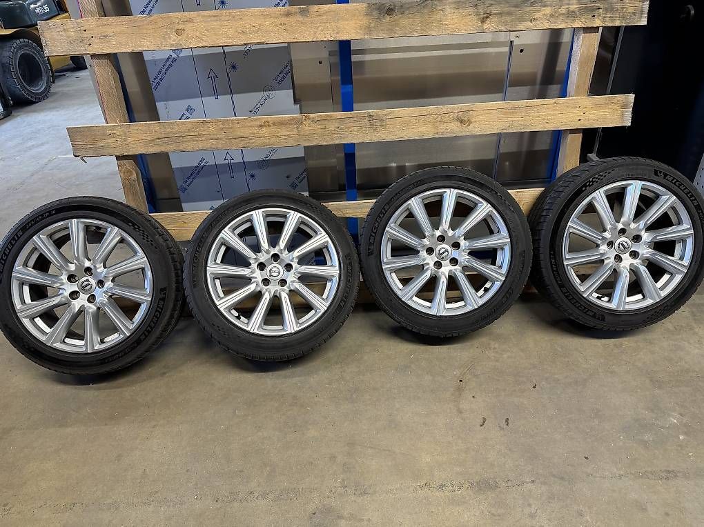 Volvo Cerchioni: Felgen Volvo Original – Usato da Emmenbrücke venduto da Laurelo