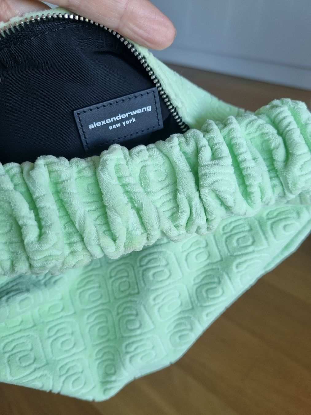 Alexander Wang Borse da donna: Petit sac à main alexanderwang – Nuovo (secondo la descrizione) da Herrliberg venduto da revelune 1