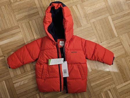 Winterjacke BOSS Grösse 74 neu