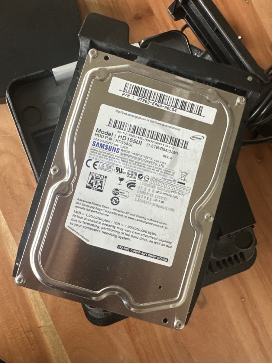 Qnap Server: QNAP TS-453mini NAS-Server mit 4x1.5TB HDD – Usato da Bülach venduto da Simste 1