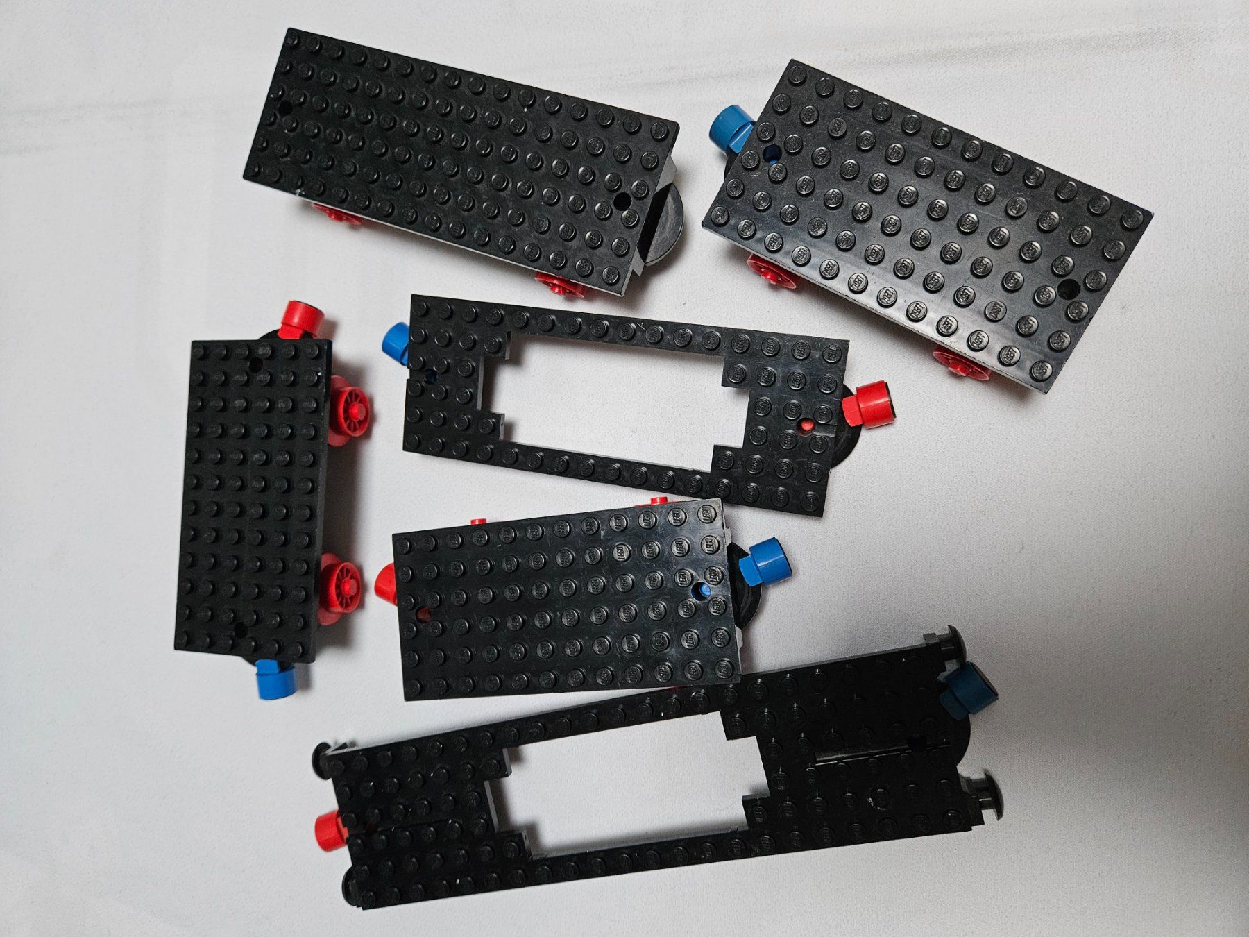 Lego Jouets: 3.8 kg alte Legos – D'occasion à Lausen par Rotezora79 4