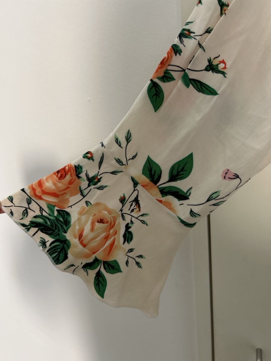 Camicette: Damenbluse mit Blumenmuster ca. Gr. S – Usato da Winterthur venduto da Guizza93 4