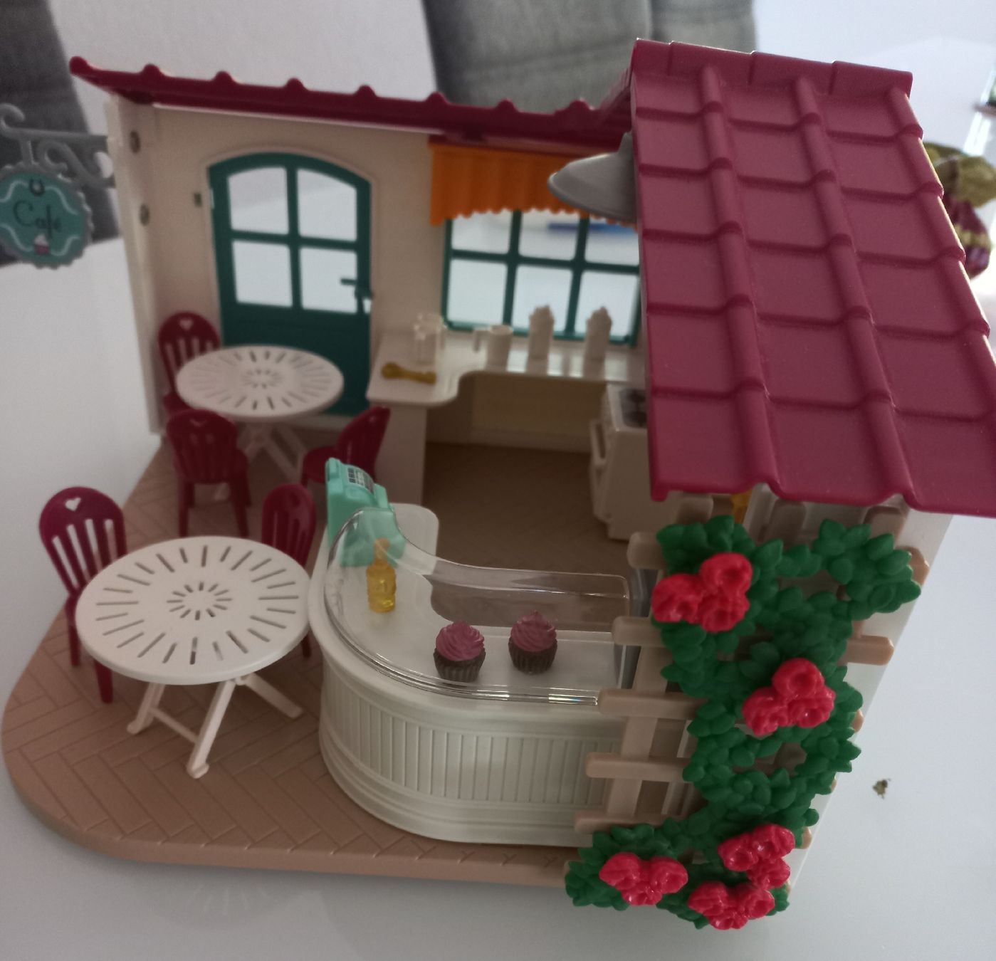 Spielhäuser: Schleich café restaurant  – Gebraucht aus Le Landeron von Liline89 1