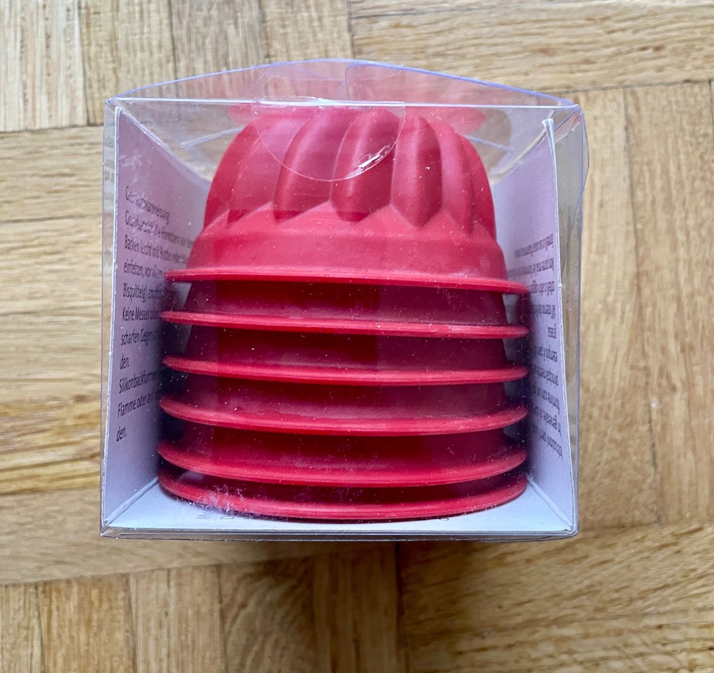 Migros Teglie da forno: 6 Silikonförmchen Guggelhopf – Usato da Gümligen venduto da soleil149 4