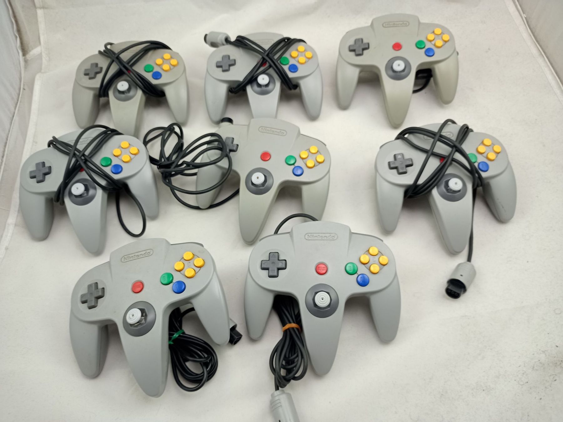 Altri accessori: N64 Original Controller (gut) – Usato da Buchs AG venduto da SellAndBuyX 7