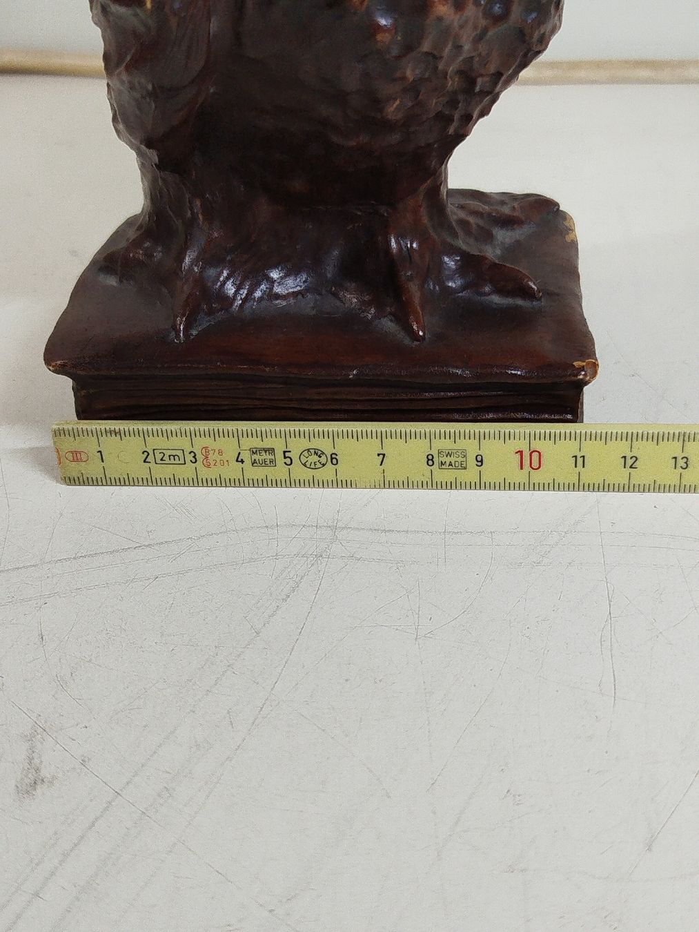 Statuette: Holz Eule, handgeschnitzt, Top Zustand.(em9) – Usato da Künten venduto da Schnaepplihuus 5