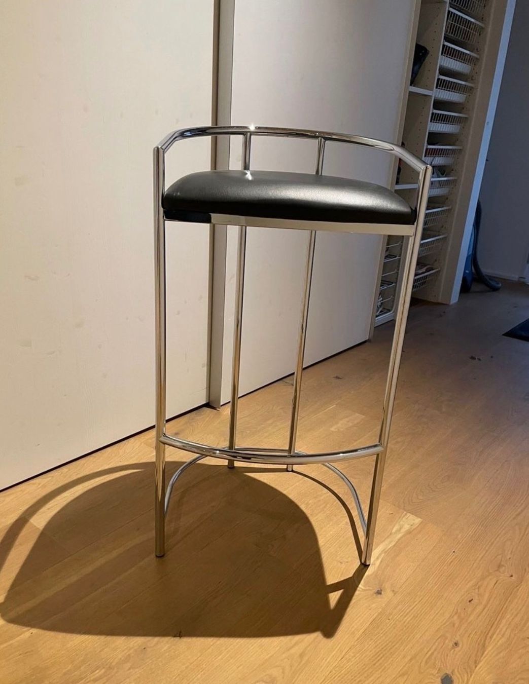 Pfister Sgabelli: Barhocker Hocker von Pfister – Usato da Solothurn venduto da NUVICO