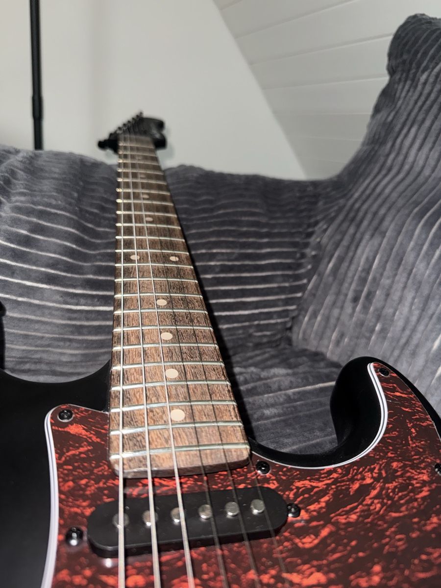 Harley Benton Strumenti musicali: E-Gitarre Harley Benton – Nuovo (secondo la descrizione) da Rorschach venduto da man_kk2w 2