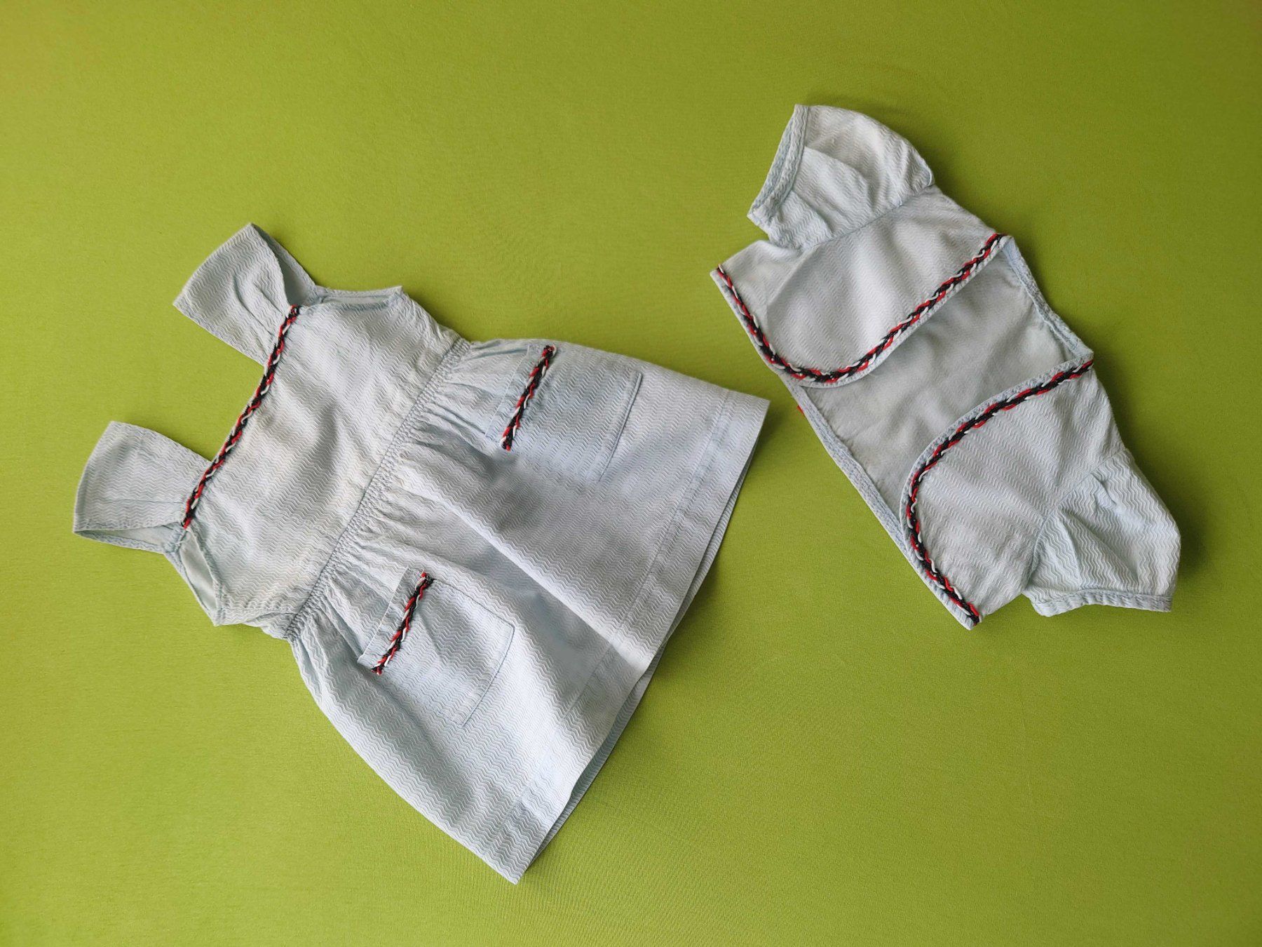Vestiti & Gonne: Zwei Nostalgie Sommer "Chleidli" – Usato da Pfäffikon SZ venduto da truek 6