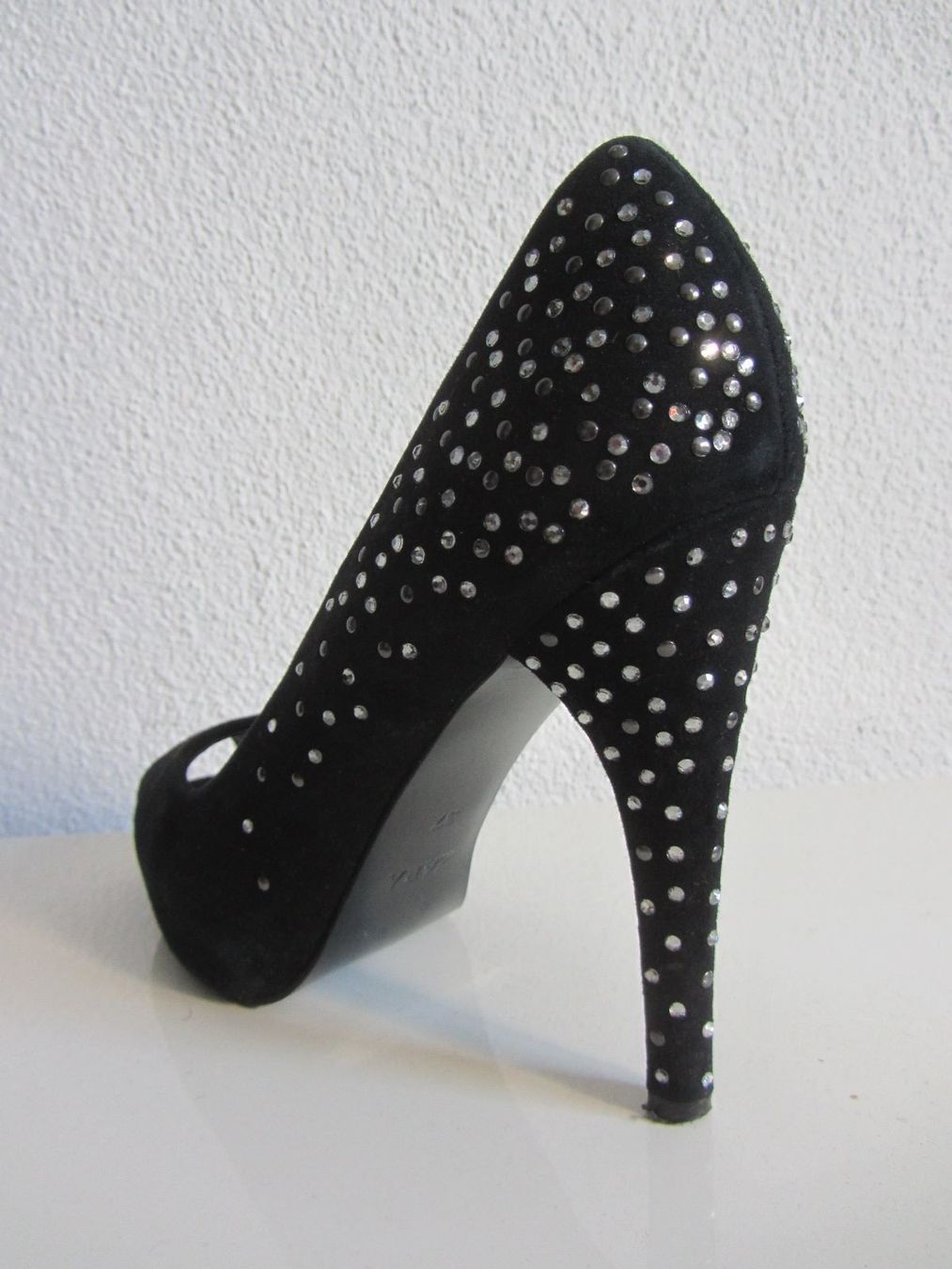 Zara Scarpe da donna: ZARA - Wildleder Peeptoes mit Strass 37 – Usato da Zürich venduto da Diazaio 2