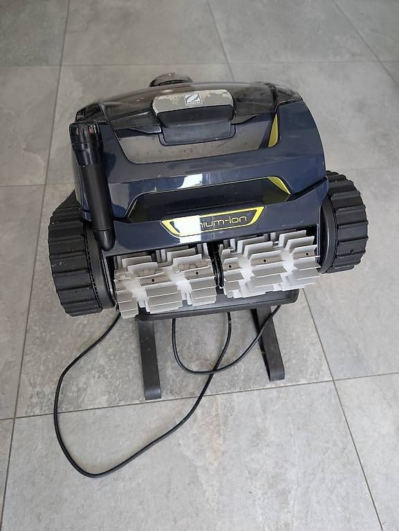 Accessori per Piscine: Poolroboter Zodiac RF5600 – Usato da Ins venduto da Timohu