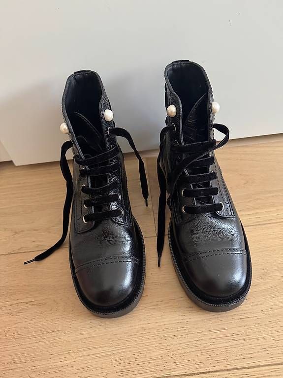 Scarpe da donna: Bottes Chanel Noir  – Usato da Genève venduto da hya_ccc8 2