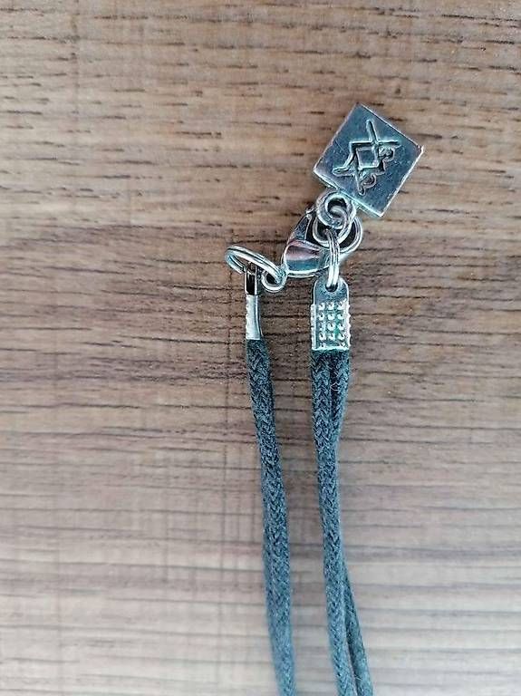 Ketten: Halskette Modeschmuck mit vielen Anhängern – Gebraucht aus Nänikon von Manta87 1