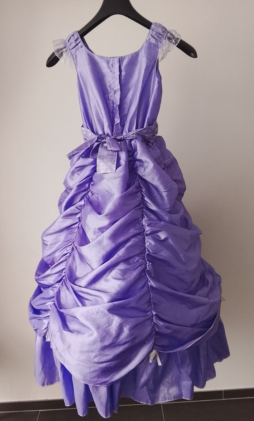 Costumi: Kostüm Prinzessin – Nuovo (secondo la descrizione) da St. Gallen venduto da Fluros 1
