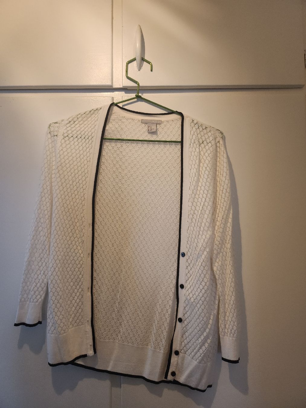 H&M Maglioni & Felpe: Cardigan H&M white size XS good condition – Usato da Schlieren venduto da wik_69lh