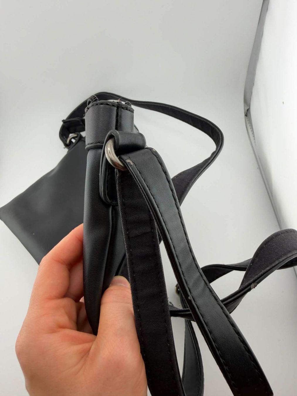 Borse da donna: Handtasche  📌 – Usato da Riehen venduto da edu_92w7 6