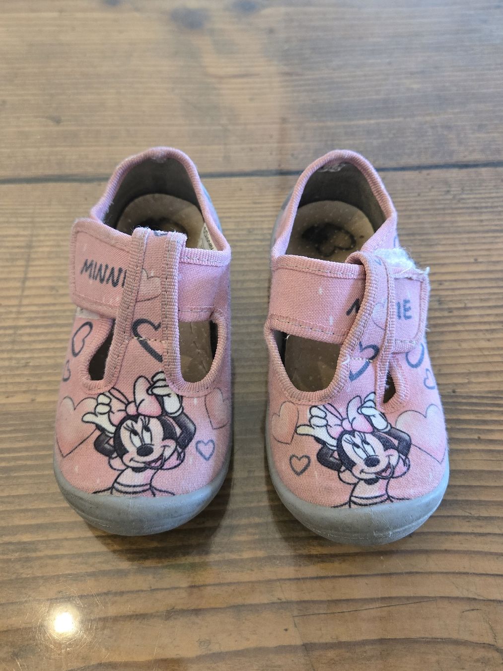 Scarpe per ragazze: Minnie Mouse Finken, Grösse 24 – Usato da Vordemwald venduto da worshipperin
