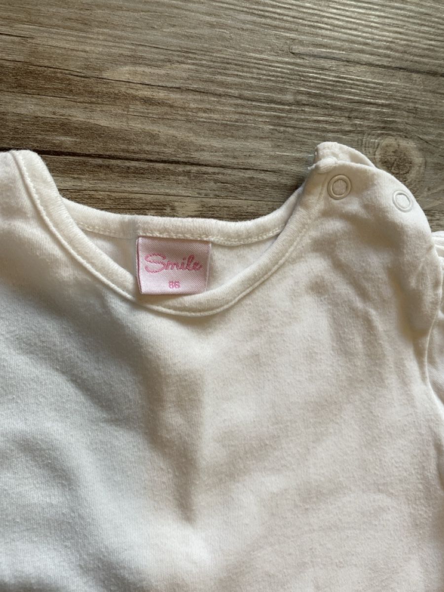 Maglioni & Felpe: Pullover weiss mit Herzen (86) – Usato da Zürich venduto da Petrui 2