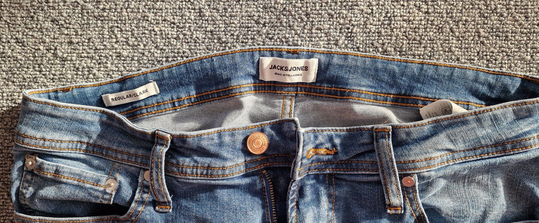 Jack & Jones Jeans: Jack&Jones Jeans – Usato da Frauenfeld venduto da Maschia 2