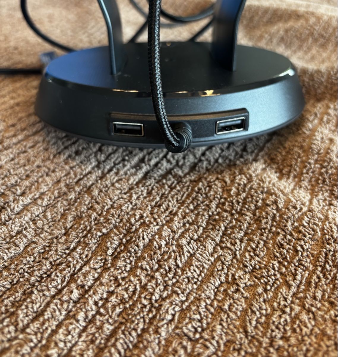 Altro in Decorazioni & Accessori: Stealth Light Up - Gaming Headset Stand, Schwarz – Nuovo (secondo la descrizione) da Oberhofen Thun'see venduto da luk_jdd9 3