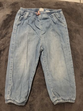 Süsse Mädchen Jeans Gr. 86 mit Bündchen Herbst/Frühling