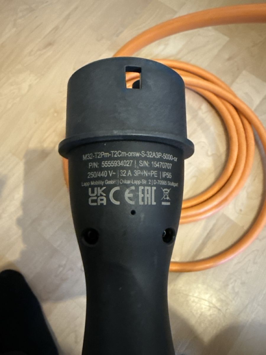 Chargeurs de batterie: Lapp EV Charging Cable Type 2 32A 5m Orange Cable – Neuf (Voir description) à Bachenbülach par rm2016 2