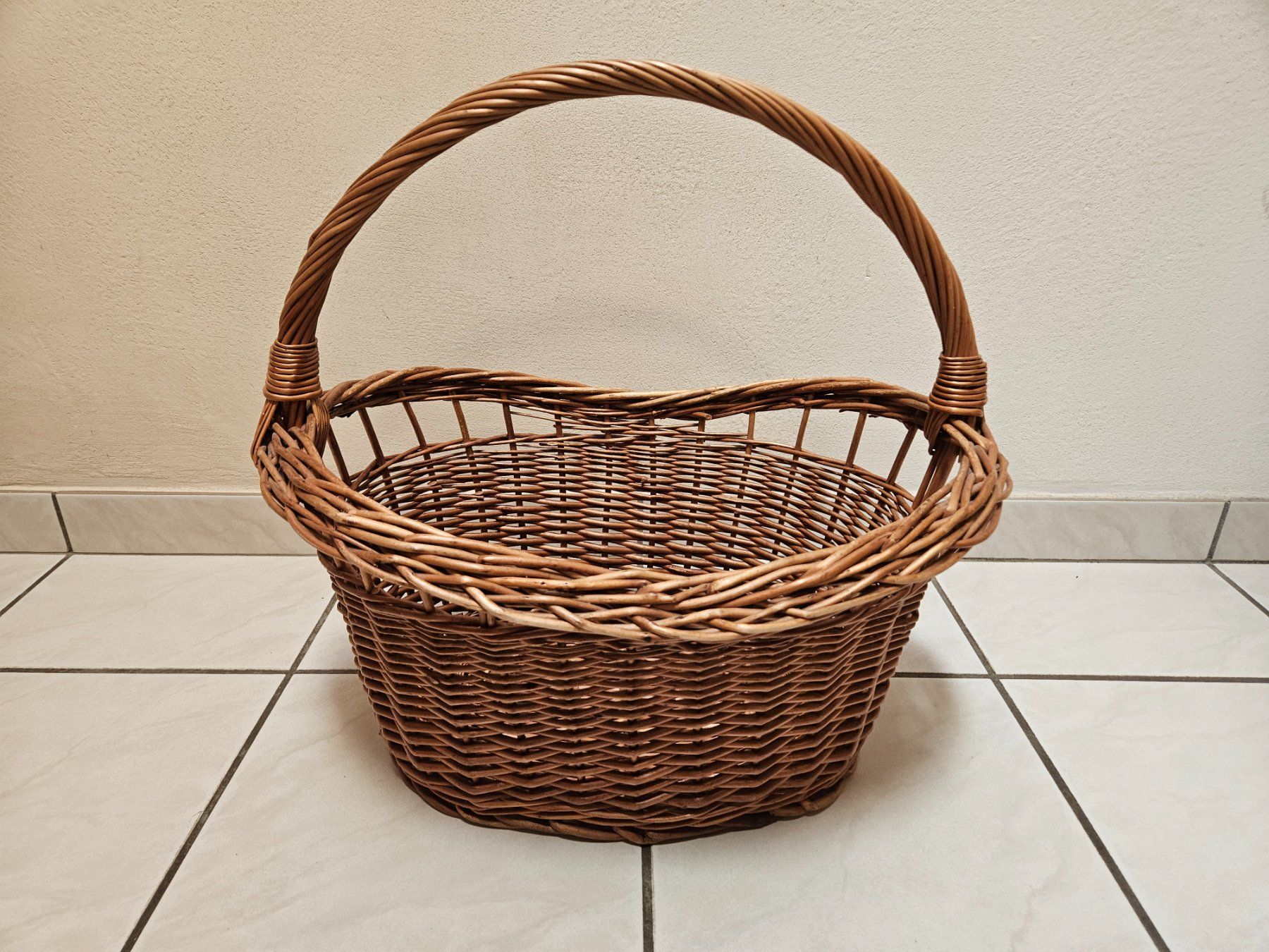 Altro per la casa: Einkaufskorb / Weidenkorb – Usato da Münchwilen AG venduto da pel_y9jx
