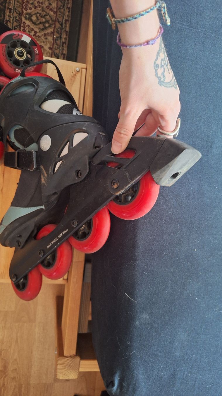 K2 Patins à roul. & inline: K2 Inline Skates VO2 S 90 Pro Grösse 42.5 – D'occasion à Winterthur par _lxeah 1