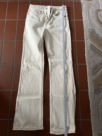 Zara Jeans, Beige, Gr. 36, Top Zustand, Frühling bereit!