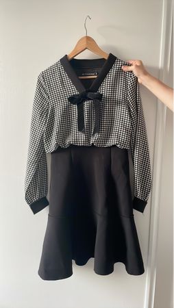 Chic Houndstooth Dress with Bow Detail