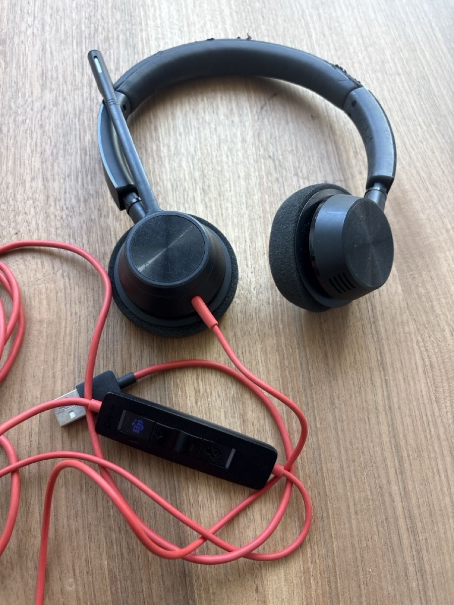 Cuffie: Wired Headphones – Usato da Zürich venduto da Asybb 1